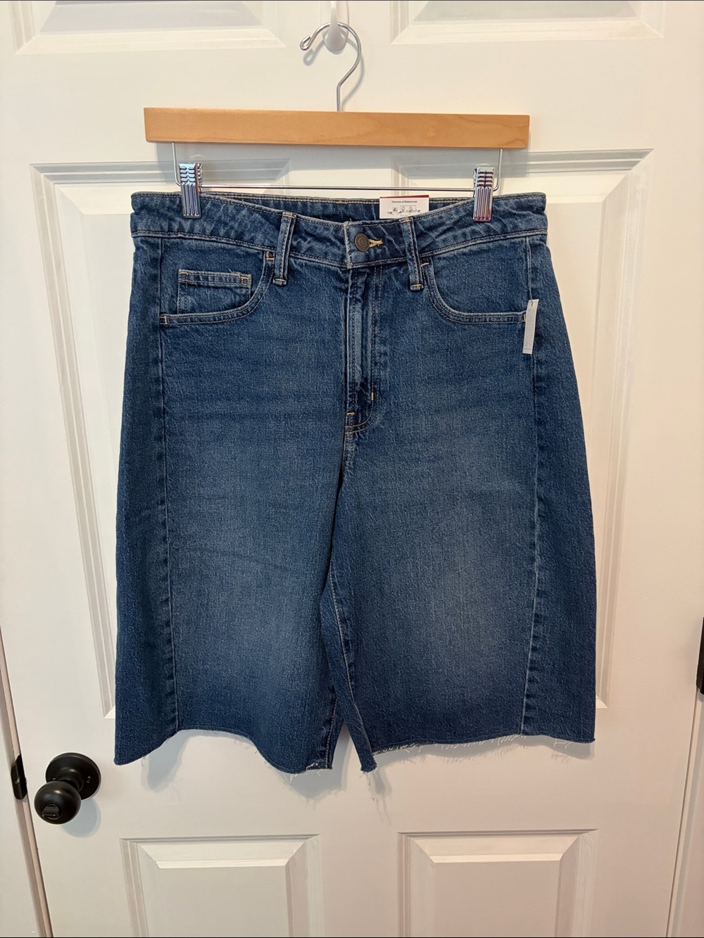 Time and Tru Dark Blue 11" High Rise Barrel Bermuda Shorts